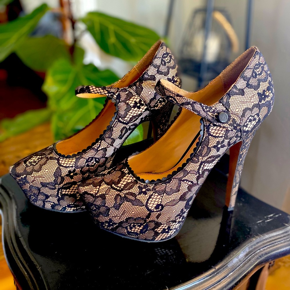 Besty Johnson 6-inch platform stiletto heels